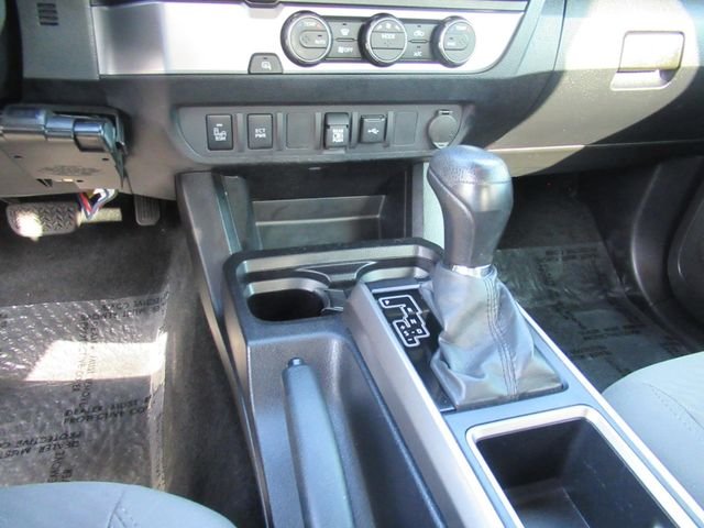 Used 2022 Black Toyota SR5 image 26