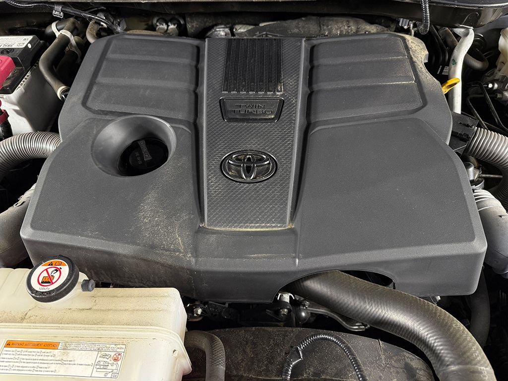 Used 2023 Black Toyota Platinum image 18