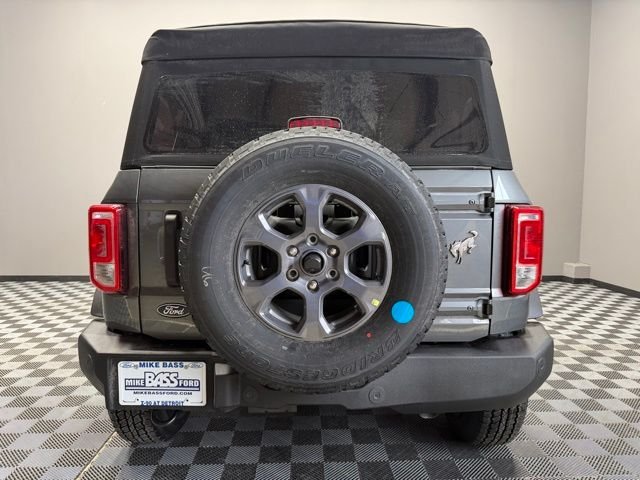 New 2026 Carbonized Gray Metallic Ford Big Bend® image 9