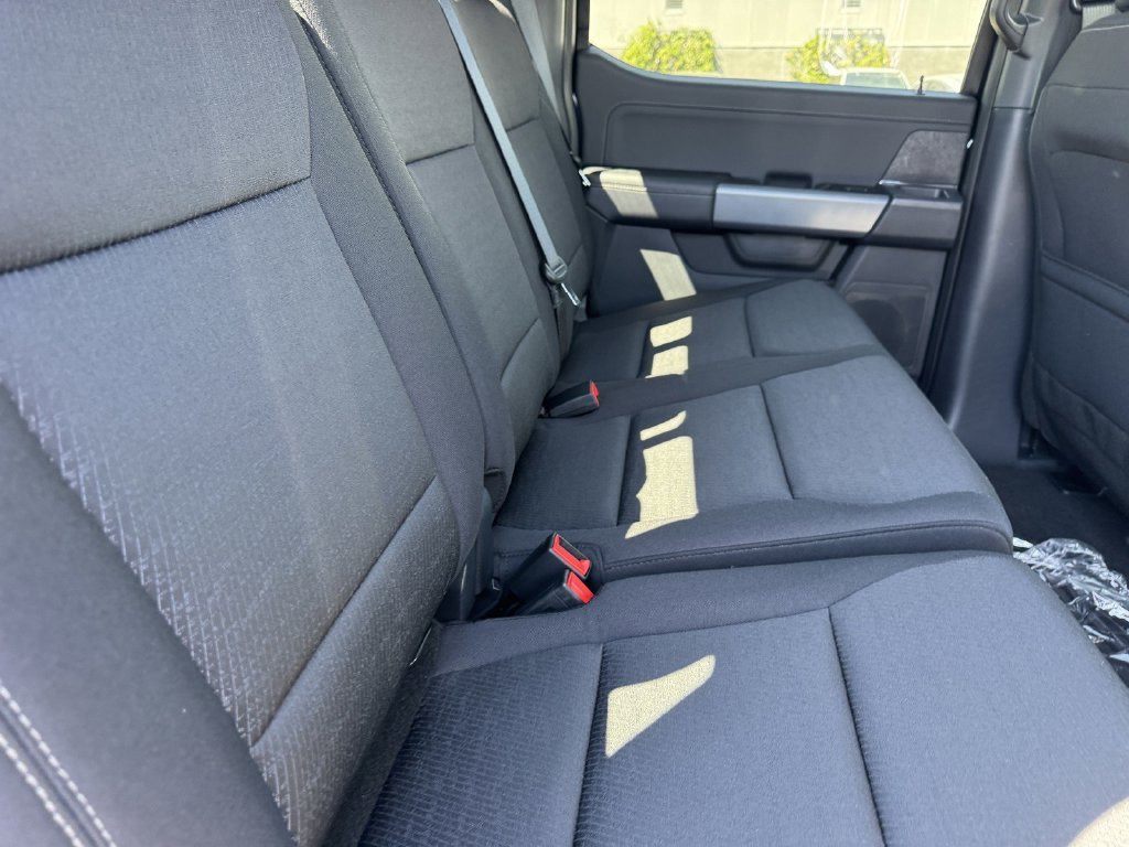 New 2026 Antimatter Blue Metallic Ford XLT image 11