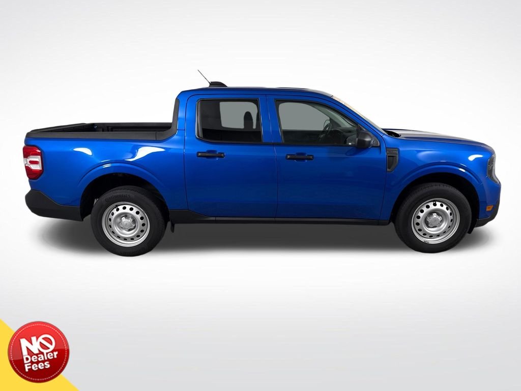 2025 Ford Maverick XL - Photo 2