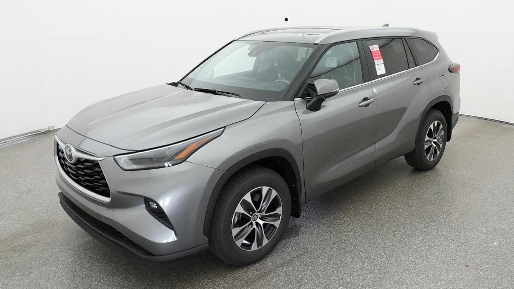 New 2026 Heavy Metal Toyota XLE image 9