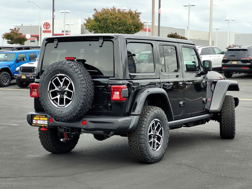 New 2026 Black Clear-Coat Exterior Paint Jeep Rubicon image 3