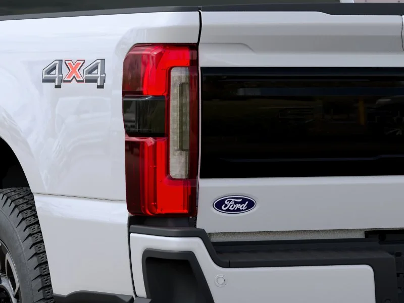 New 2027 Star White Metallic Tri-Coat Ford F-350® Platinum® image 21