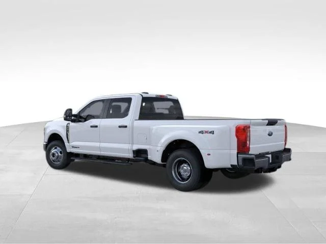 New 2026 Oxford White Ford F-350® XL image 26