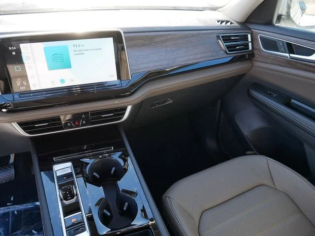 New 2026 Silver Volkswagen 2.0T SEL image 10