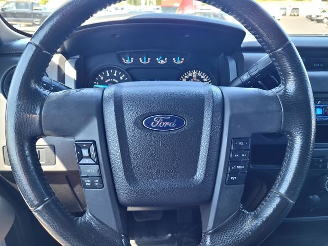 Used 2014 White Ford XL image 25