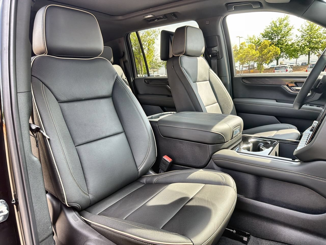 2026 GMC Yukon XL Elevation - Photo 23