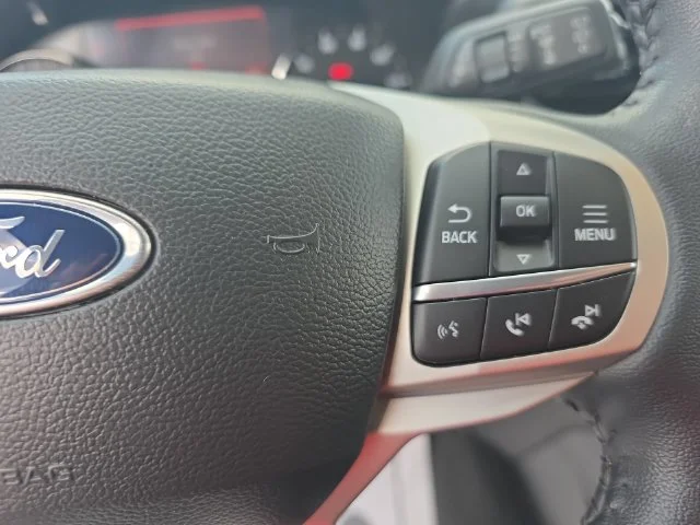 Used 2023 Silver Ford Limited image 20