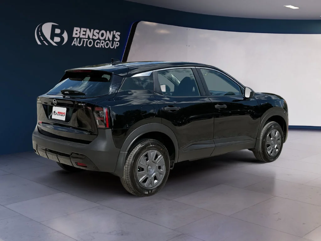 New 2027 Black Nissan S image 5