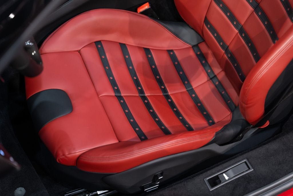 Certified Used 2022 Rosso Mugello Ferrari Base image 28