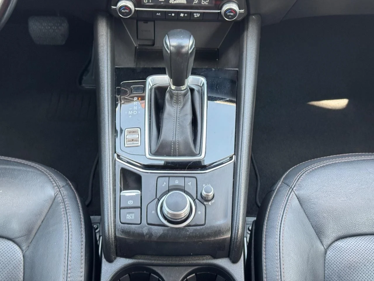 Used 2022 Jet Black Mica Mazda 2.5 S Preferred image 16