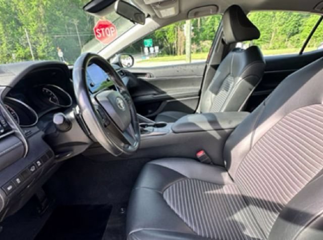 Used 2024 Predawn Gray Mica Toyota SE image 3