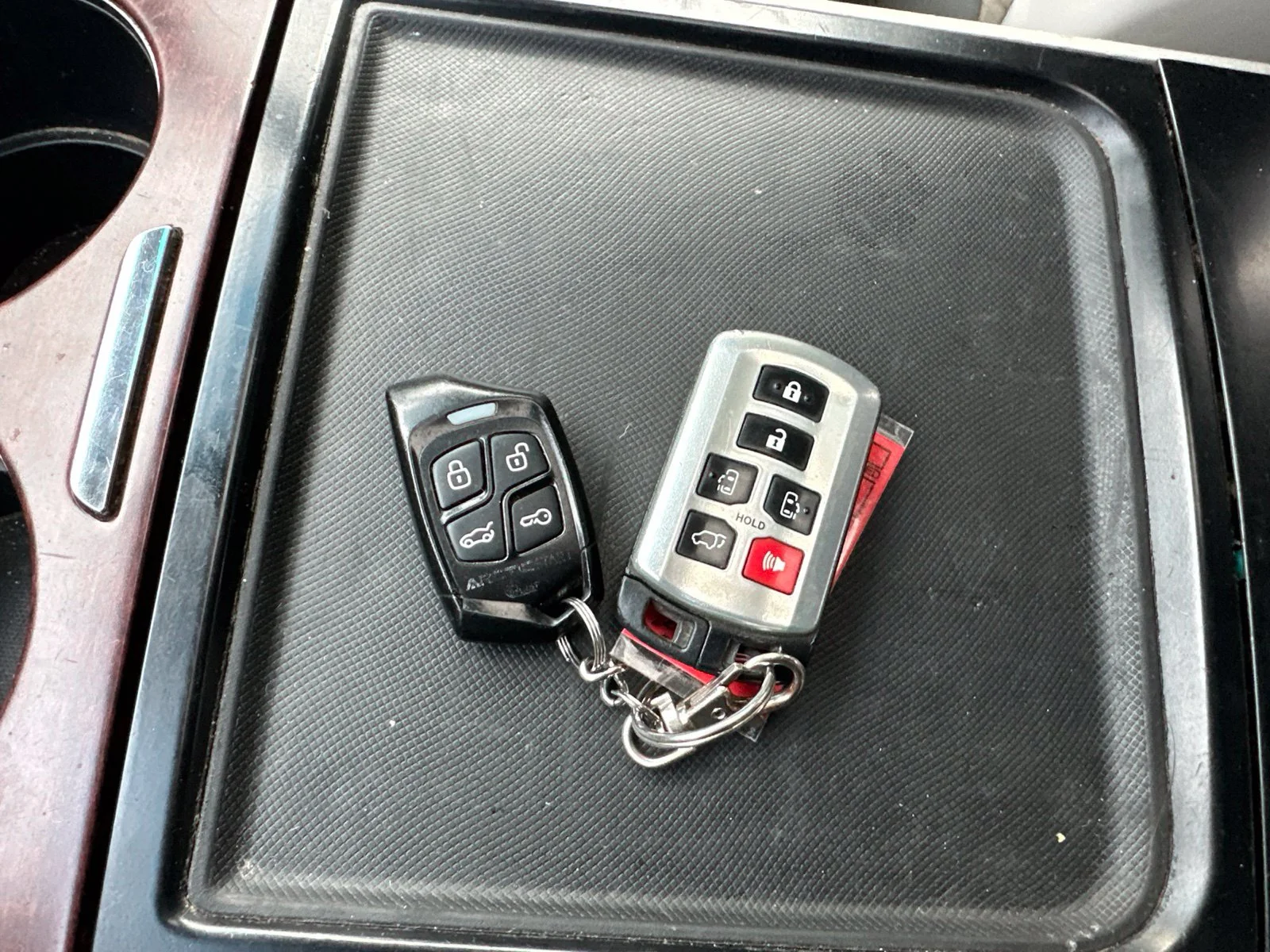Used 2013 Silver Toyota Limited image 8