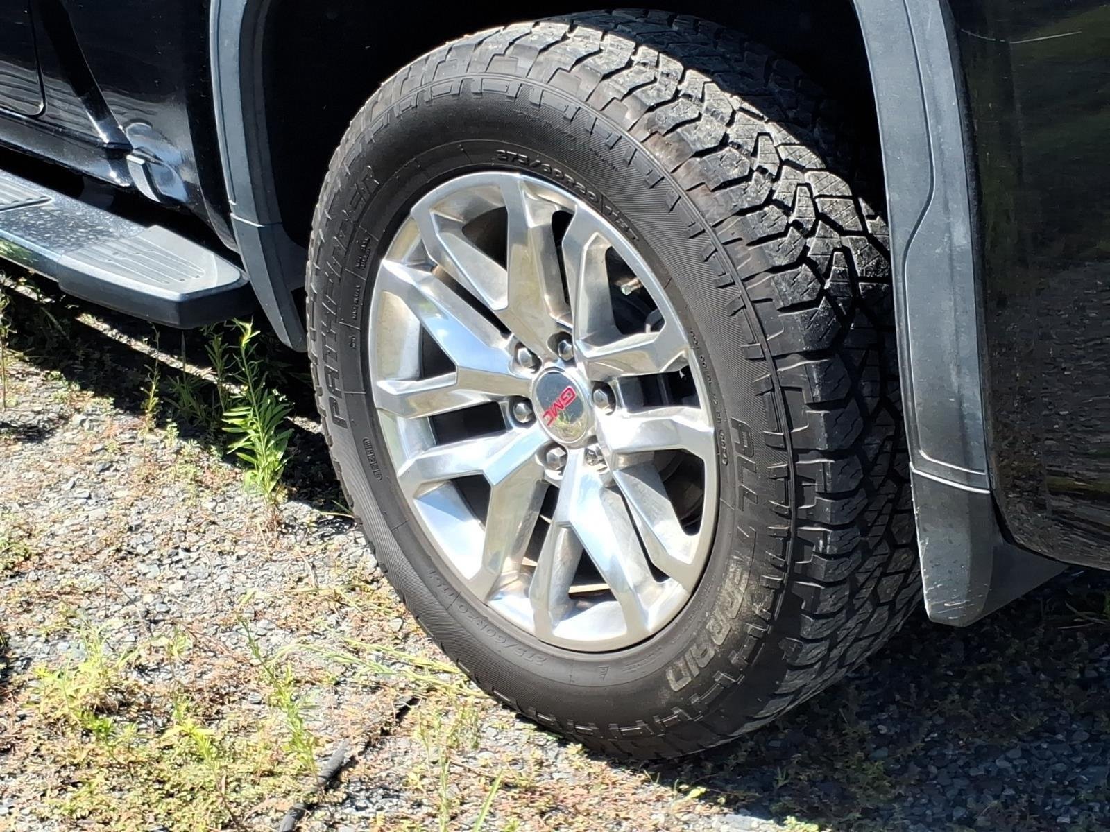 Used 2021 Onyx Black GMC SLT image 14