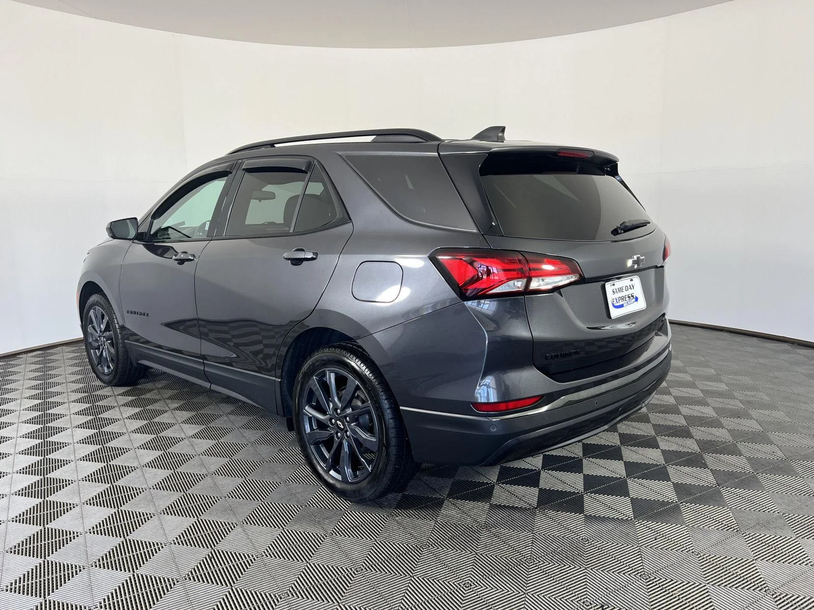 Used 2022 Iron Gray Metallic Chevrolet RS image 25