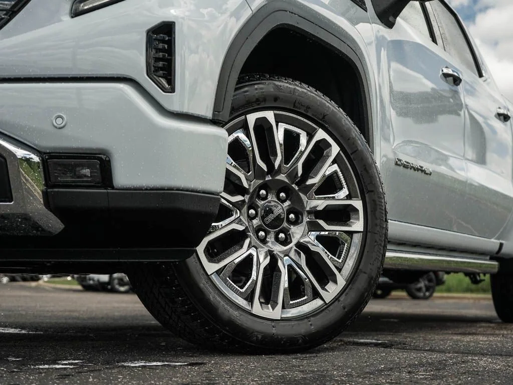 2026 GMC Sierra 1500 Denali Ultimate - Photo 6