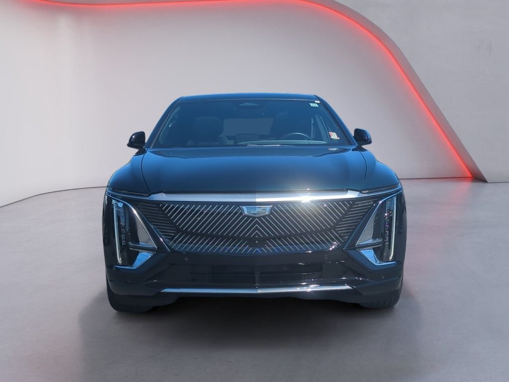 Used 2024 Green Cadillac Tech image 10
