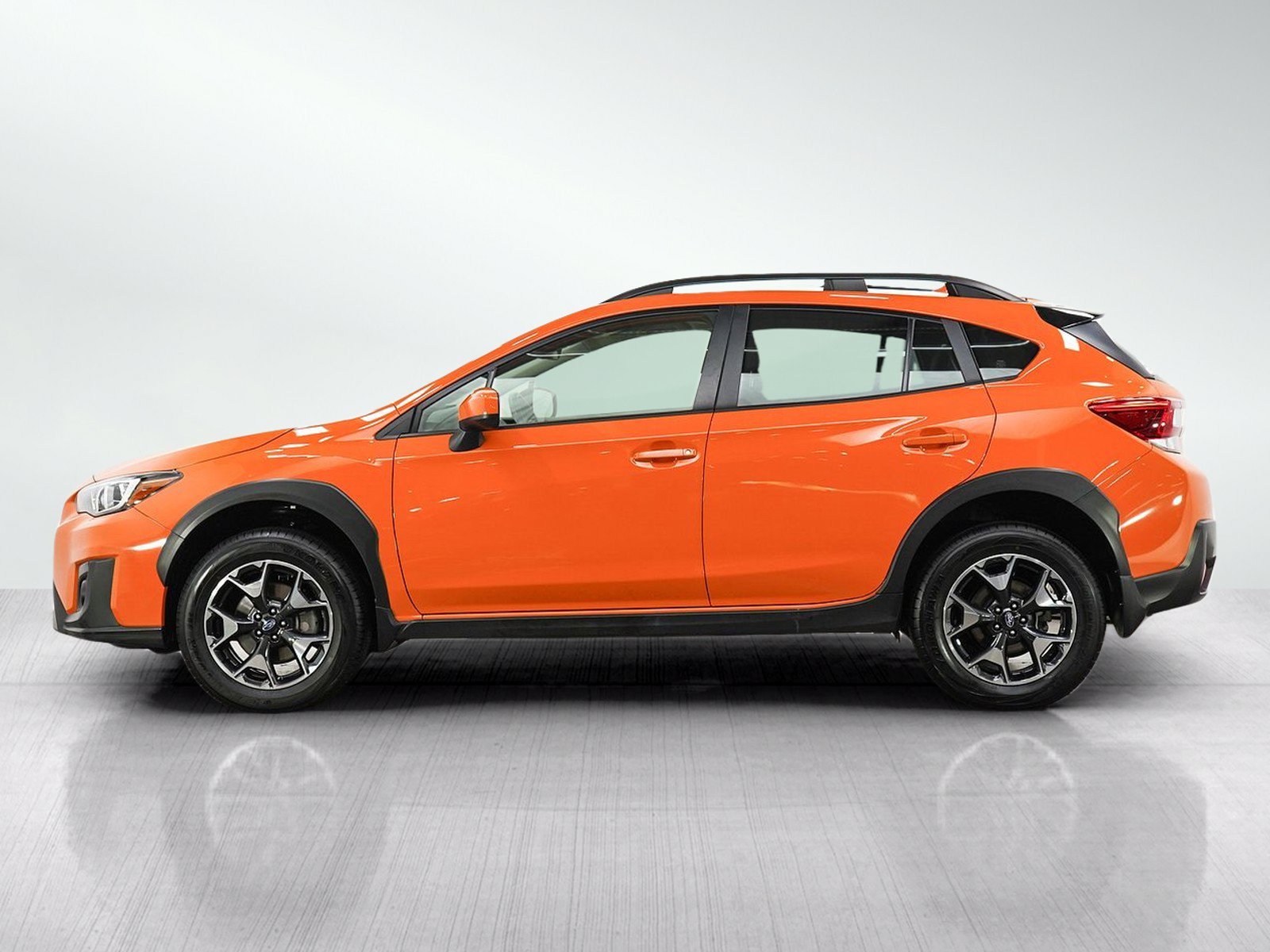 Used 2019 Subaru Crosstrek Premium with VIN JF2GTAEC7K8339925 for sale in Burnsville, Minnesota