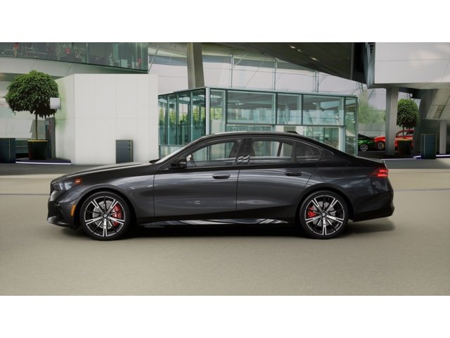 New 2027 Dark Graphite Metallic BMW  image 4