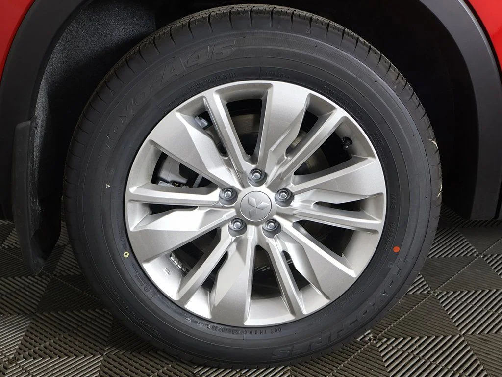 2026 Mitsubishi Outlander ES - Photo 22