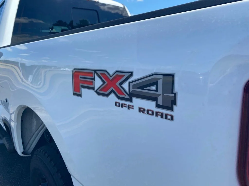 New 2026 Oxford White Ford F-250® XL image 34