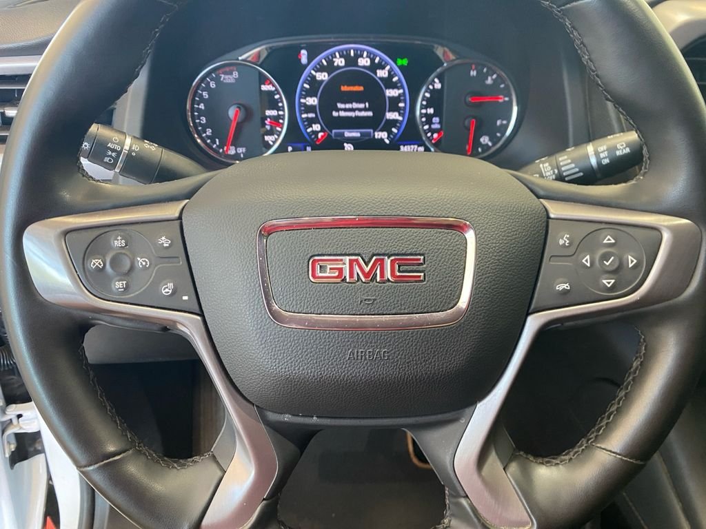 Used 2023 White GMC AT4 image 9