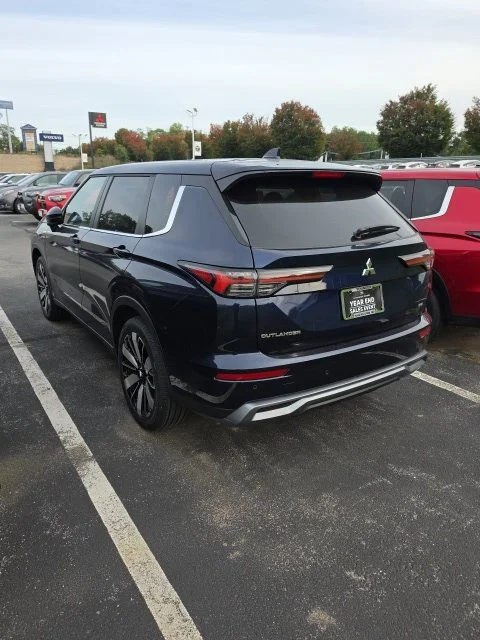 New 2026 Blue Mitsubishi SE 1.5T S-AWC image 6