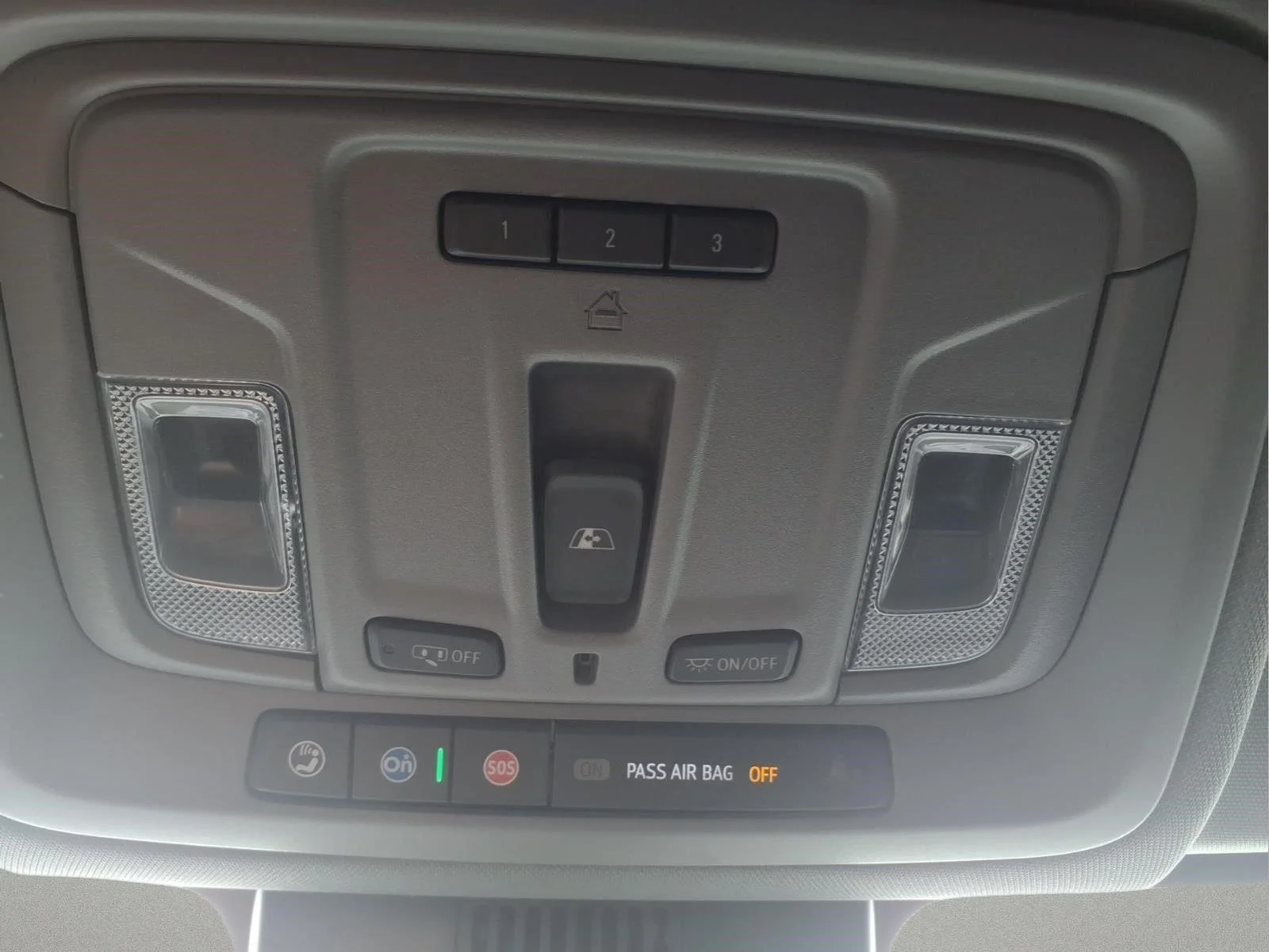 Used 2024 Onyx Black GMC Denali image 28