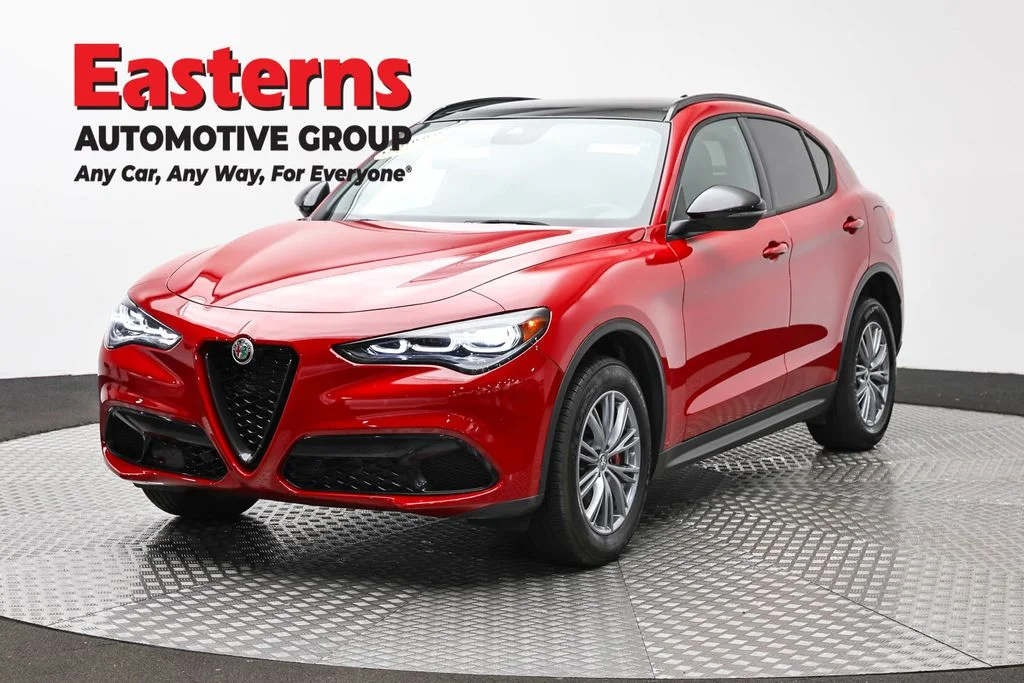 Used 2024 Red Alfa Romeo Sprint image 1