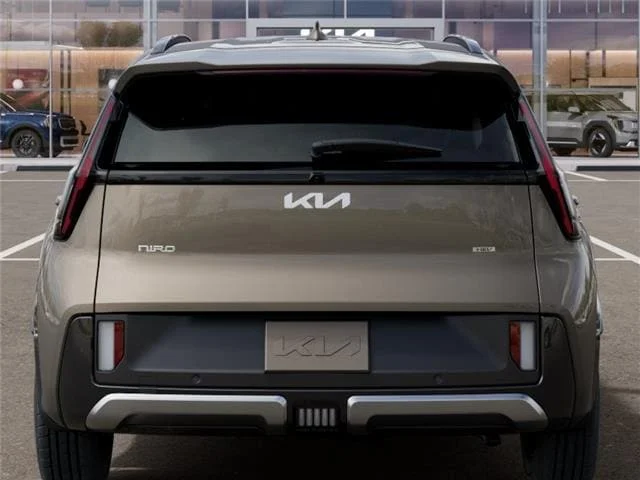 New 2027 Beige Kia SX image 13