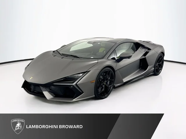 2026 Lamborghini Revuelto 