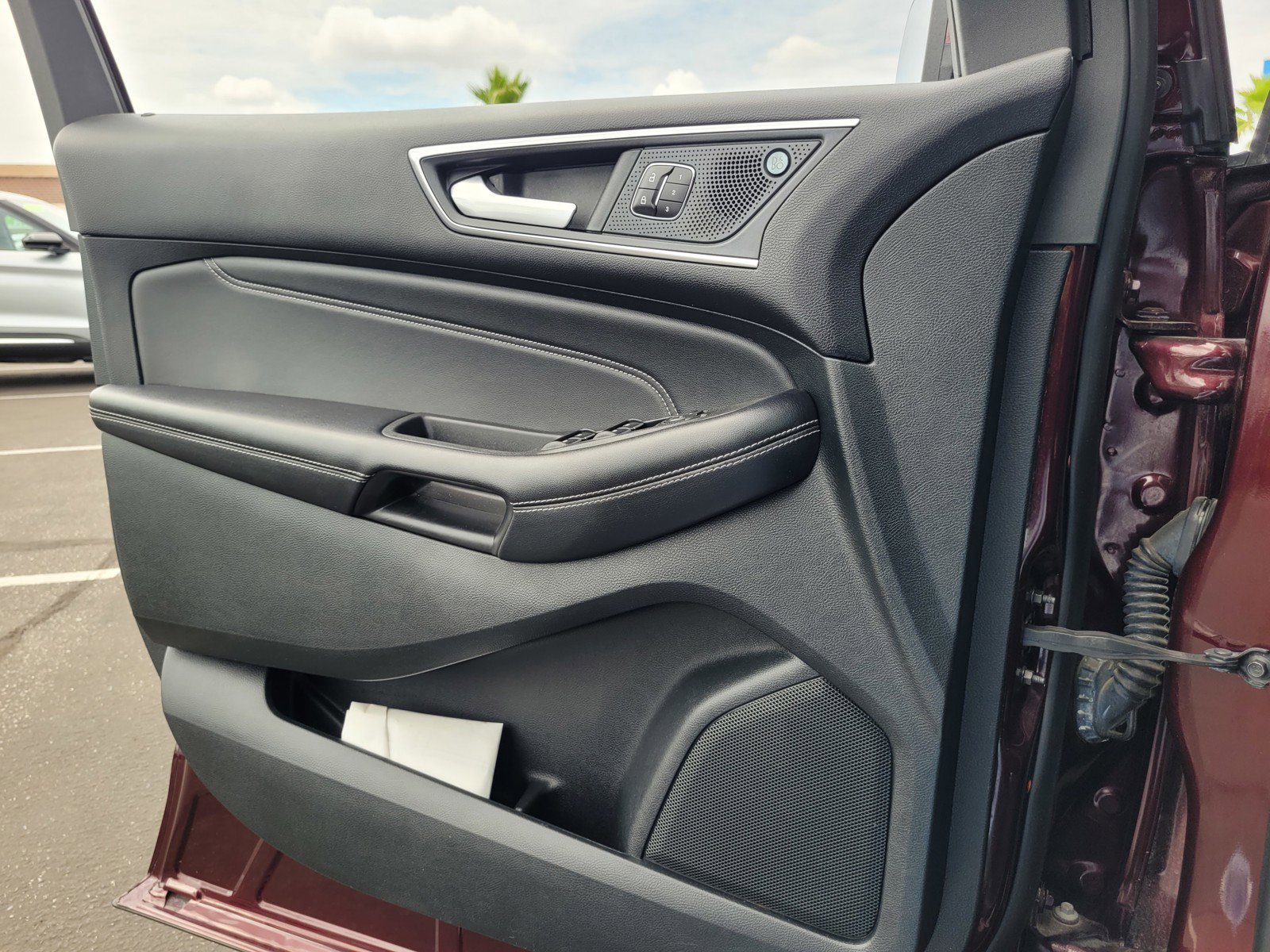 2023 Ford Edge Titanium - Photo 26