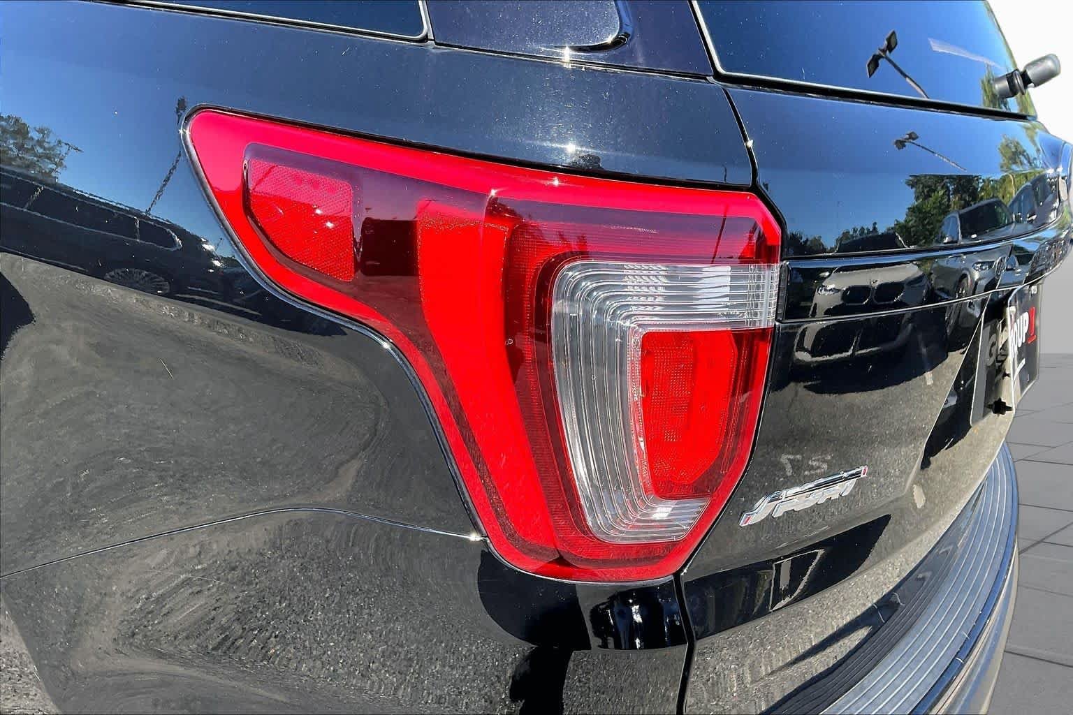 Used 2018 Shadow Black Ford Sport image 29