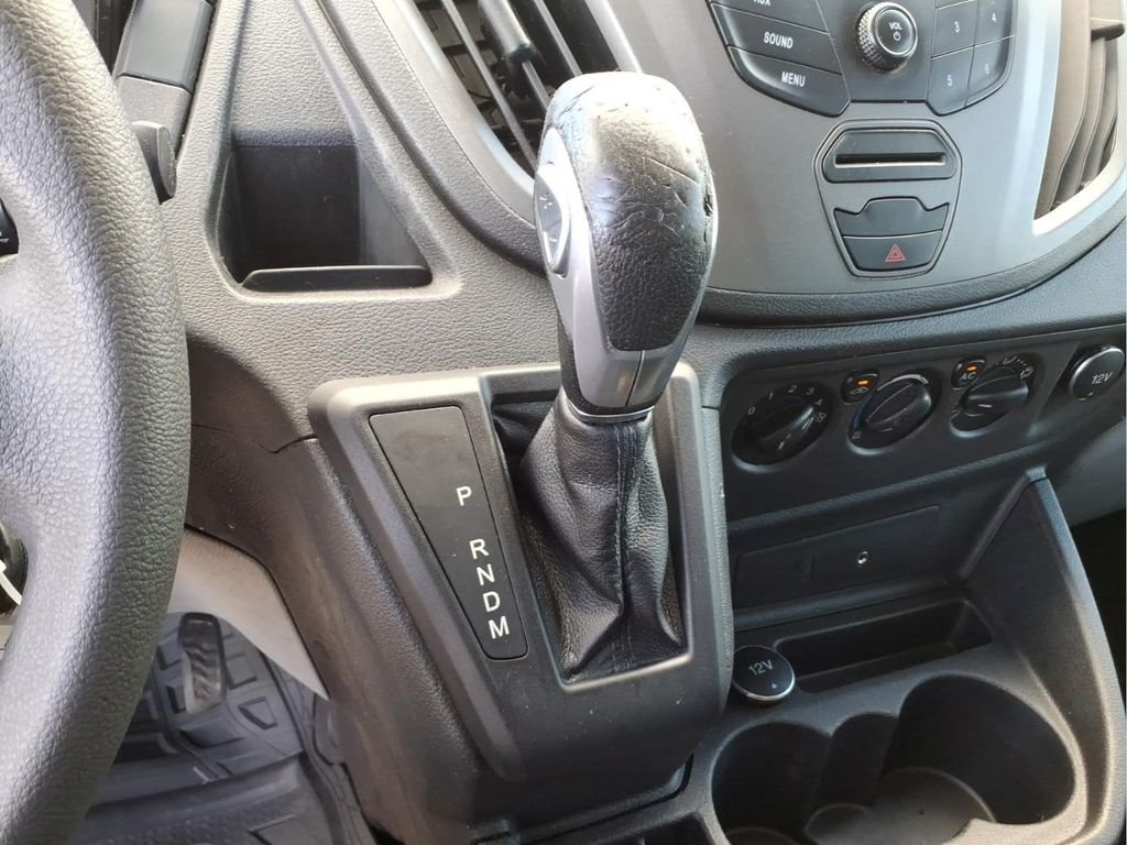 Used 2015 White Ford XL image 21