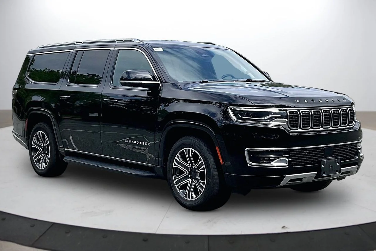 Used 2024 Black Jeep Series II image 2