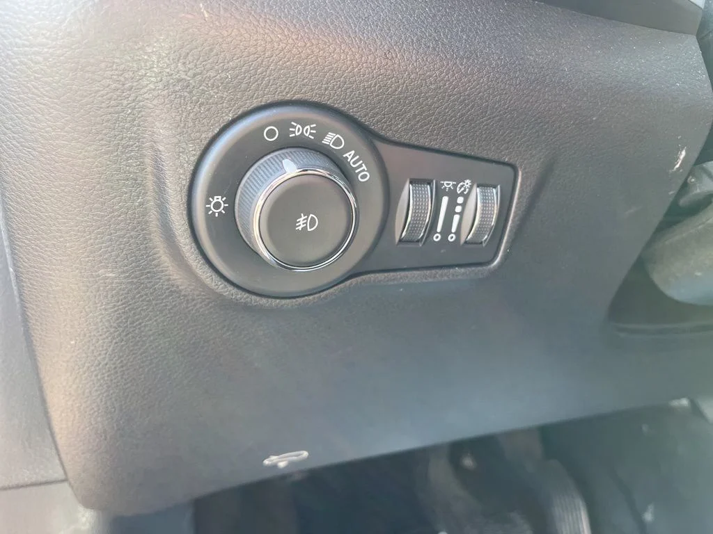 2025 Jeep Compass Limited - Photo 14