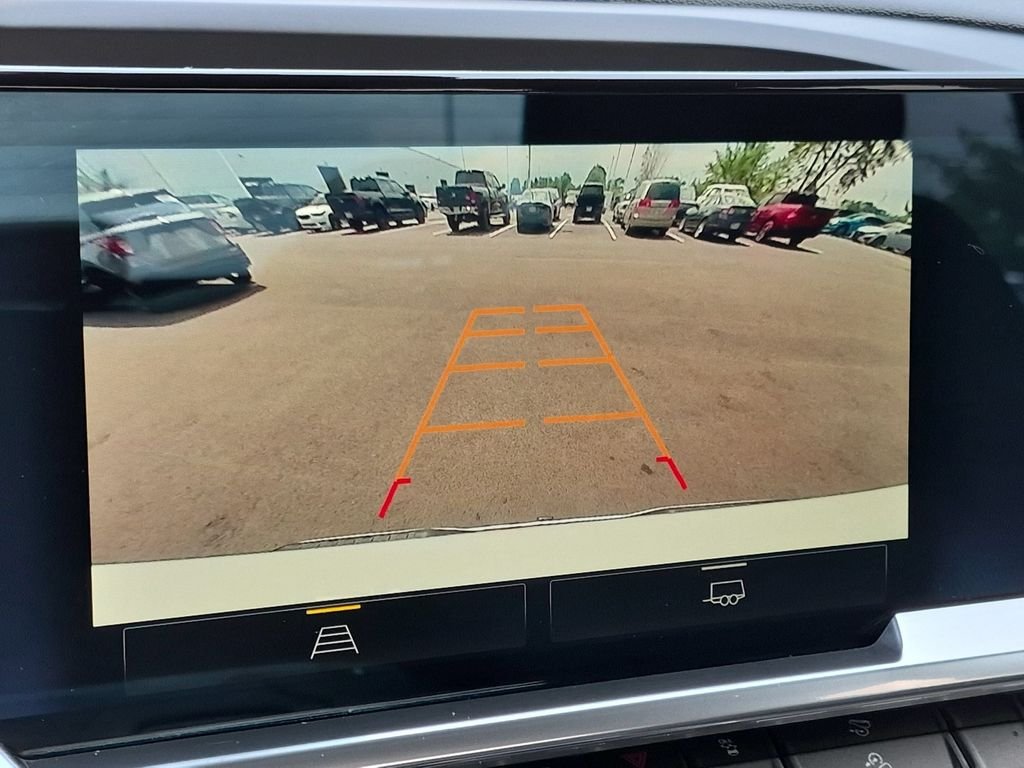 Used 2022  Chevrolet RST image 16