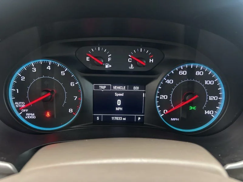 Used 2018 White Chevrolet LS image 24