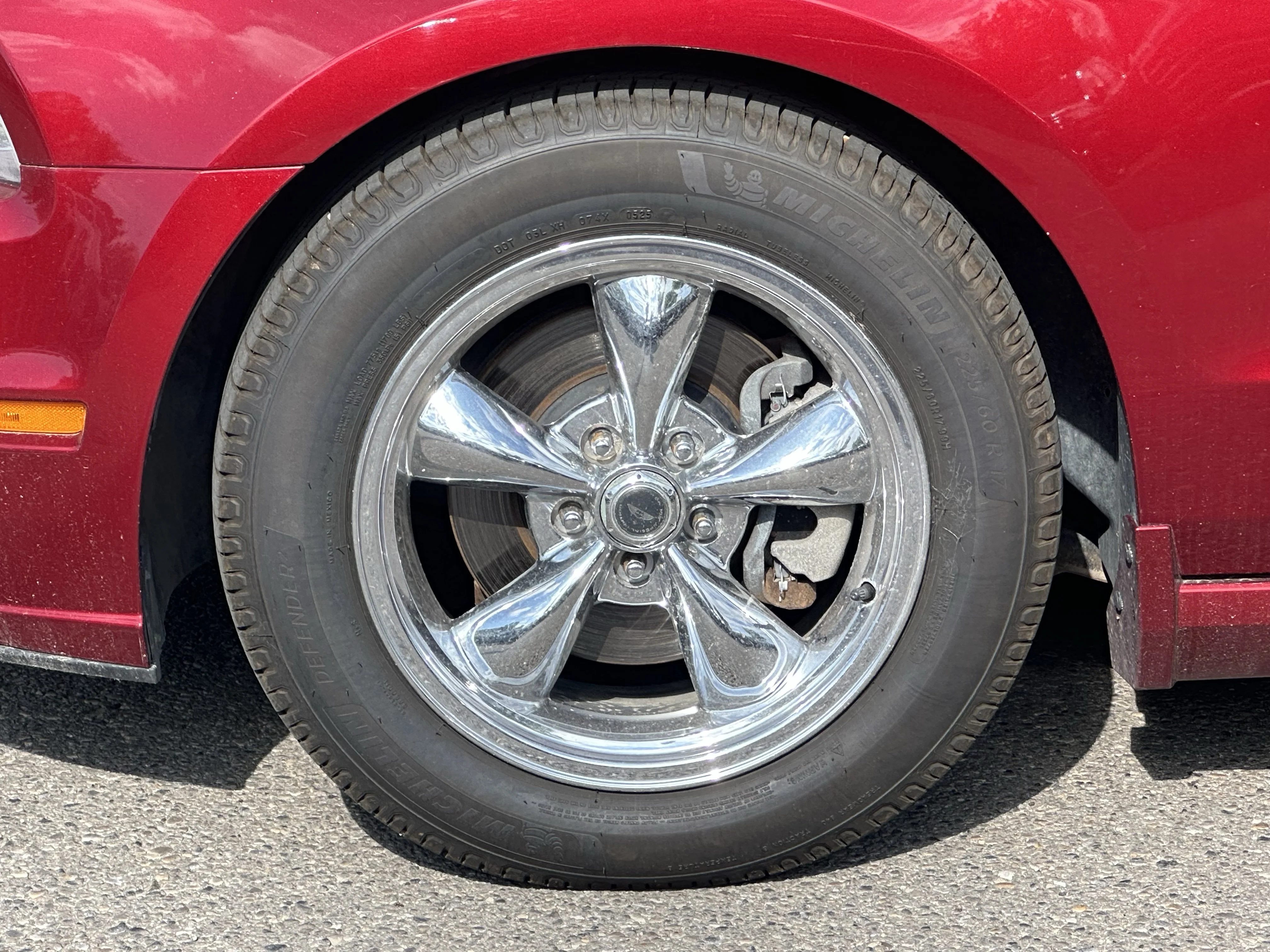 Used 2014 Red Ford V6 image 6