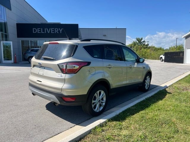 Used 2018 Gold Ford SEL image 5
