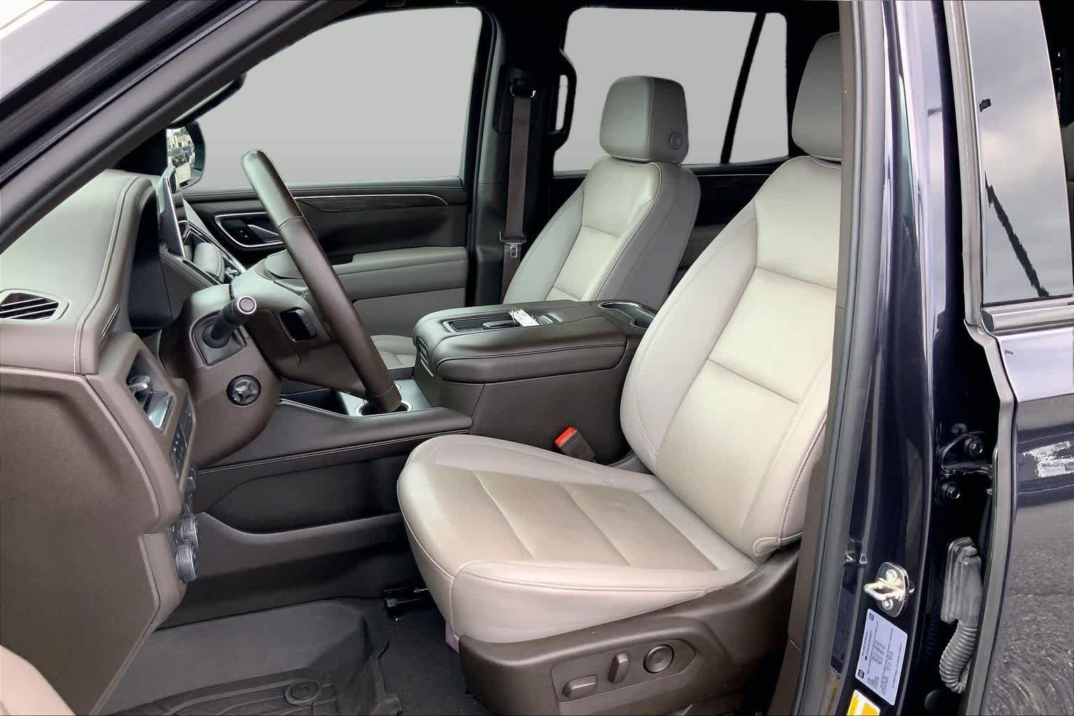 Used 2024 Dark Ash Metallic Chevrolet Z71 image 8