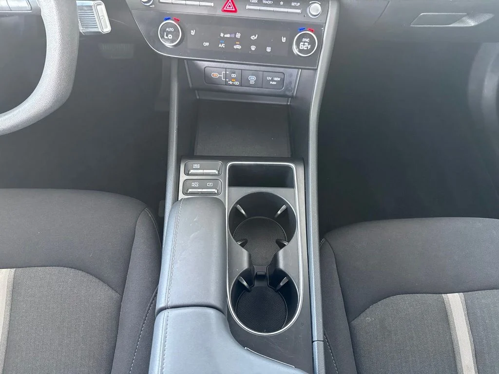 Used 2025 Blue Hyundai SEL image 24