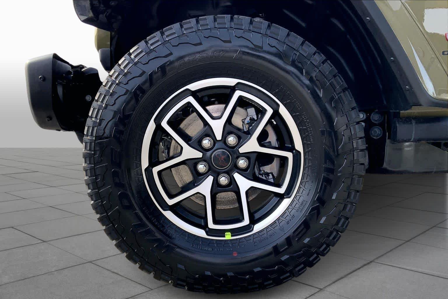 New 2026 41 Exterior Paint Jeep Rubicon X image 8