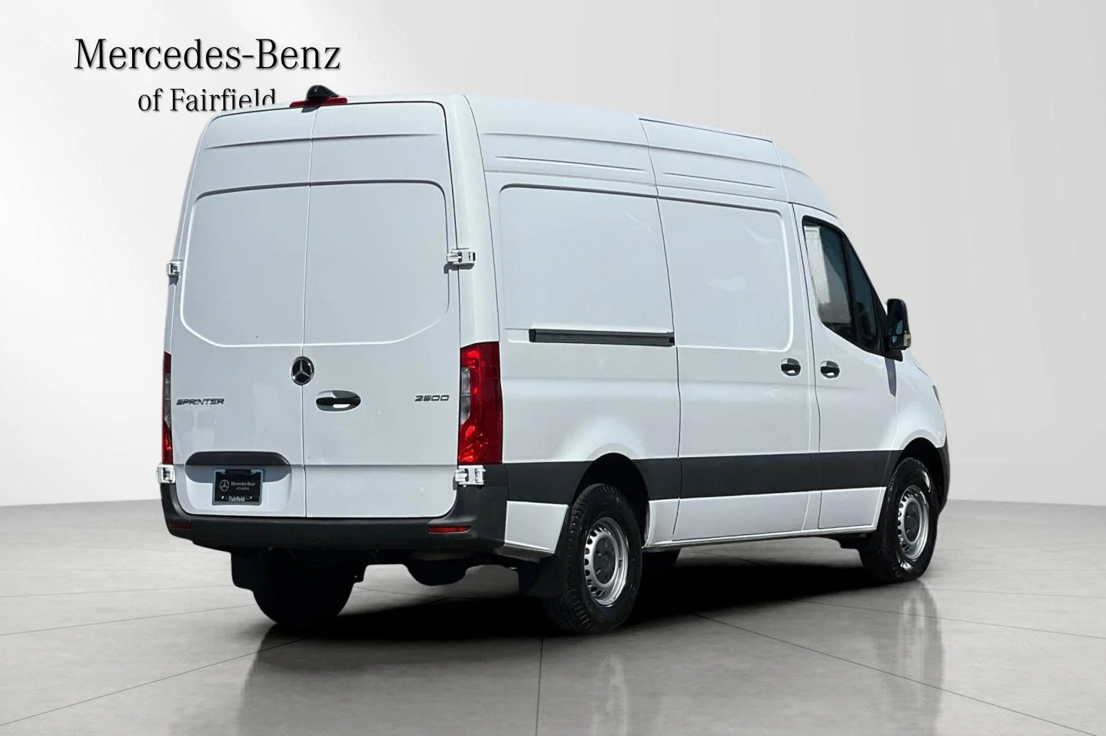 Used 2025 White Mercedes-Benz Cargo 144 WB image 2