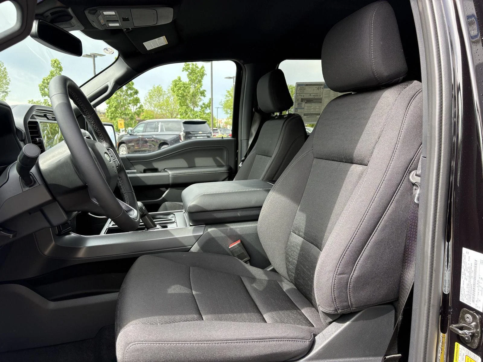 New 2026 Agate Black Ford XLT image 19