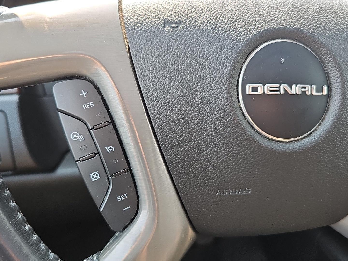 Used 2014 Onyx Black GMC Denali image 16