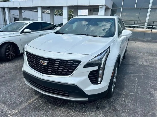 Used 2023 White Cadillac Premium Luxury image 6