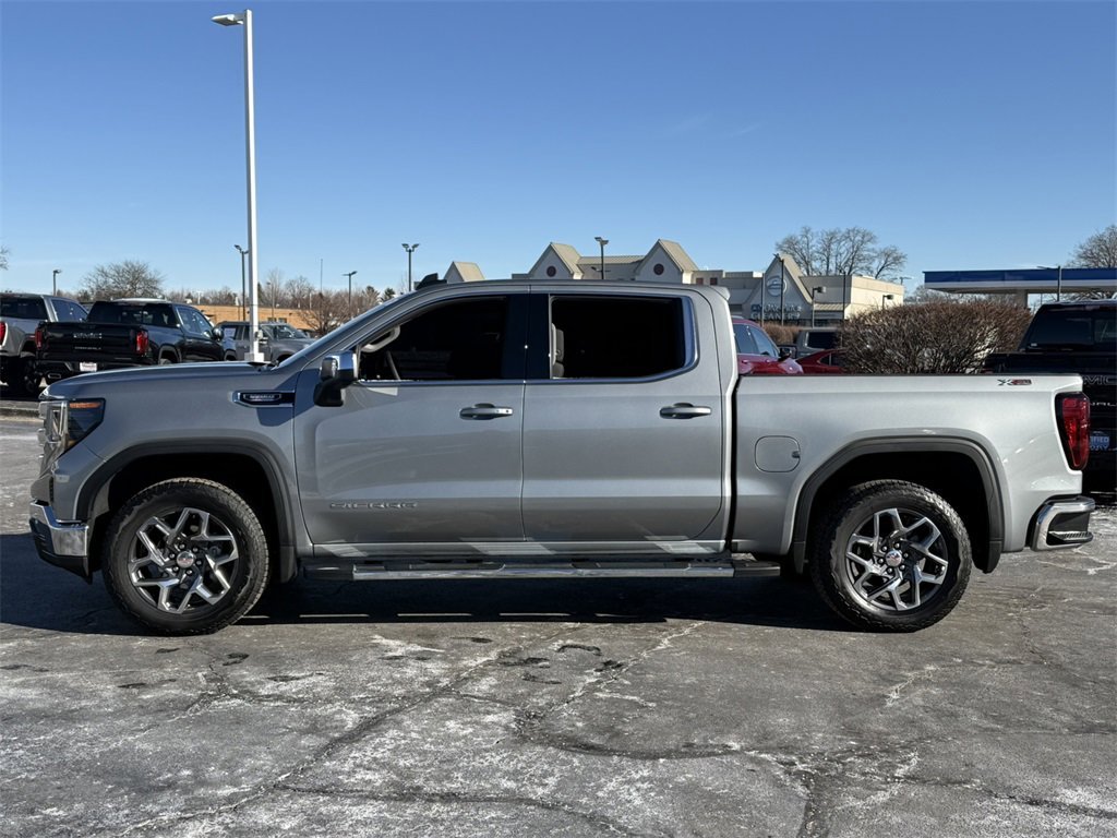 2025 GMC SIERRA - Image 4