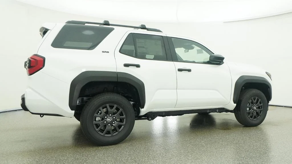 New 2026 Ice Cap Toyota SR5 image 23